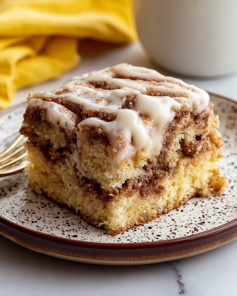 Crockpot Gooey Cinnamon Roll Dump Cake Recipe