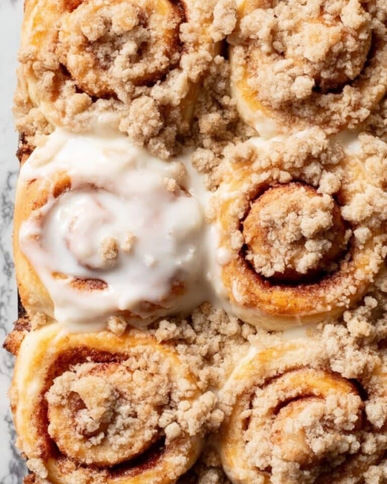Peach Cobbler Cinnamon Rolls with Crumb Topping Recipe